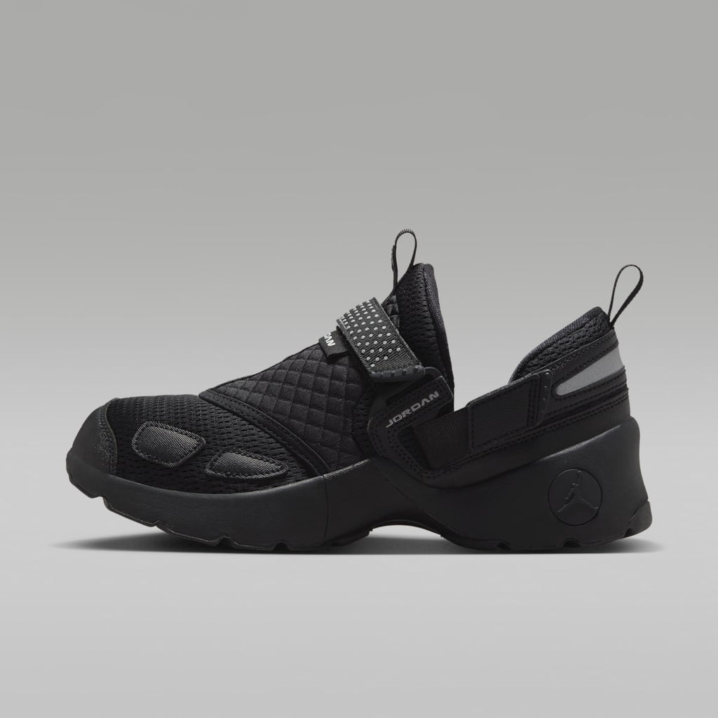 Jordan Trunner LX Women's Shoes - Black/Black/Black - Image 1