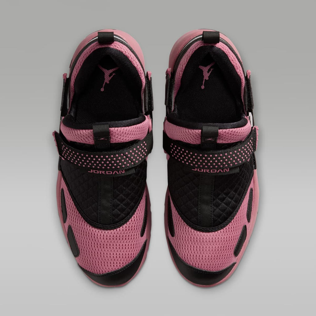 Jordan Trunner LX Women's Shoes - Black/Reflective Silver/Desert Berry