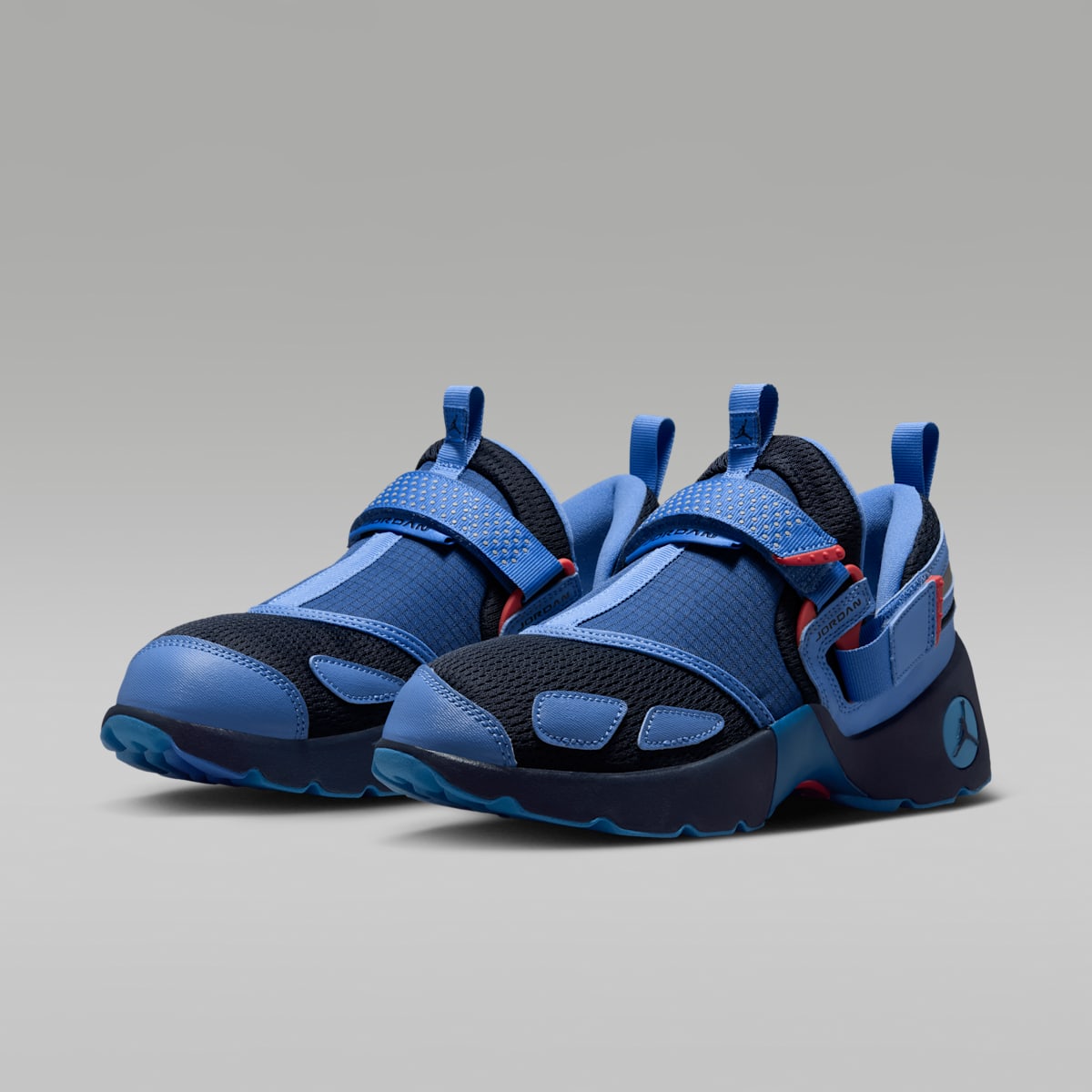 Jordan Trunner LX Women's Shoes - Blue Beyond/Track Red/Reflective Silver/Obsidian