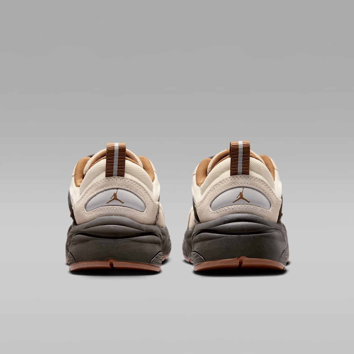 Jordan Trunner O/S Women's Shoes - Soft Pearl/Shadow Brown/Reflective Silver/Light British Tan - Image 6