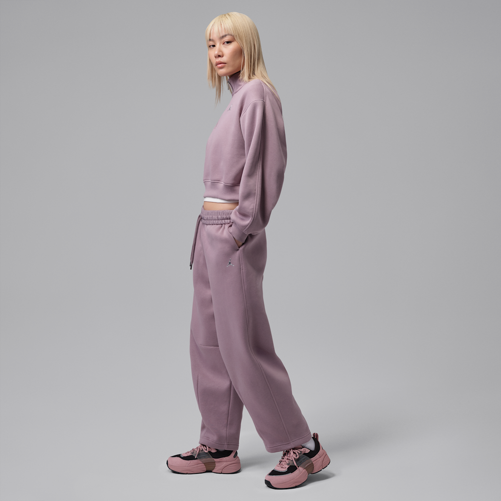 Jordan Trunner O/S Women's Shoes - Rust Pink/Black