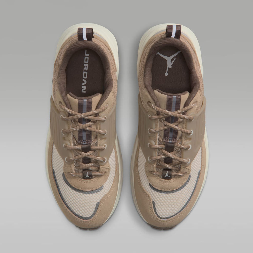 Jordan Trunner O/S Women's Shoes - Khaki/Reflect Silver/Pale Ivory - Image 4