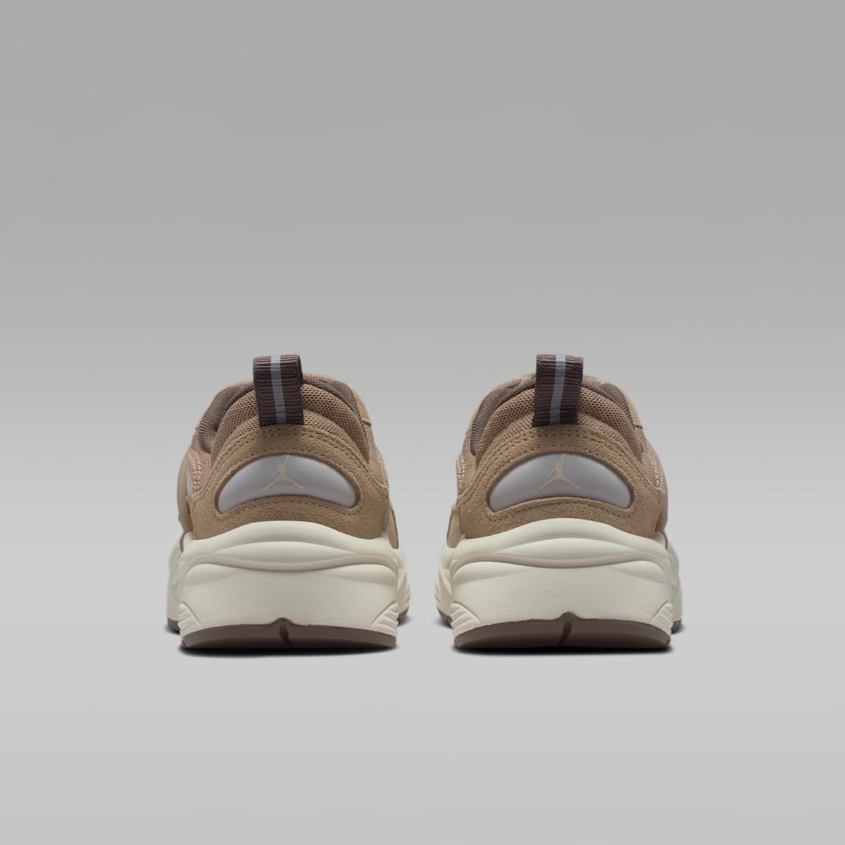 Jordan Trunner O/S Women's Shoes - Khaki/Reflect Silver/Pale Ivory - Image 6