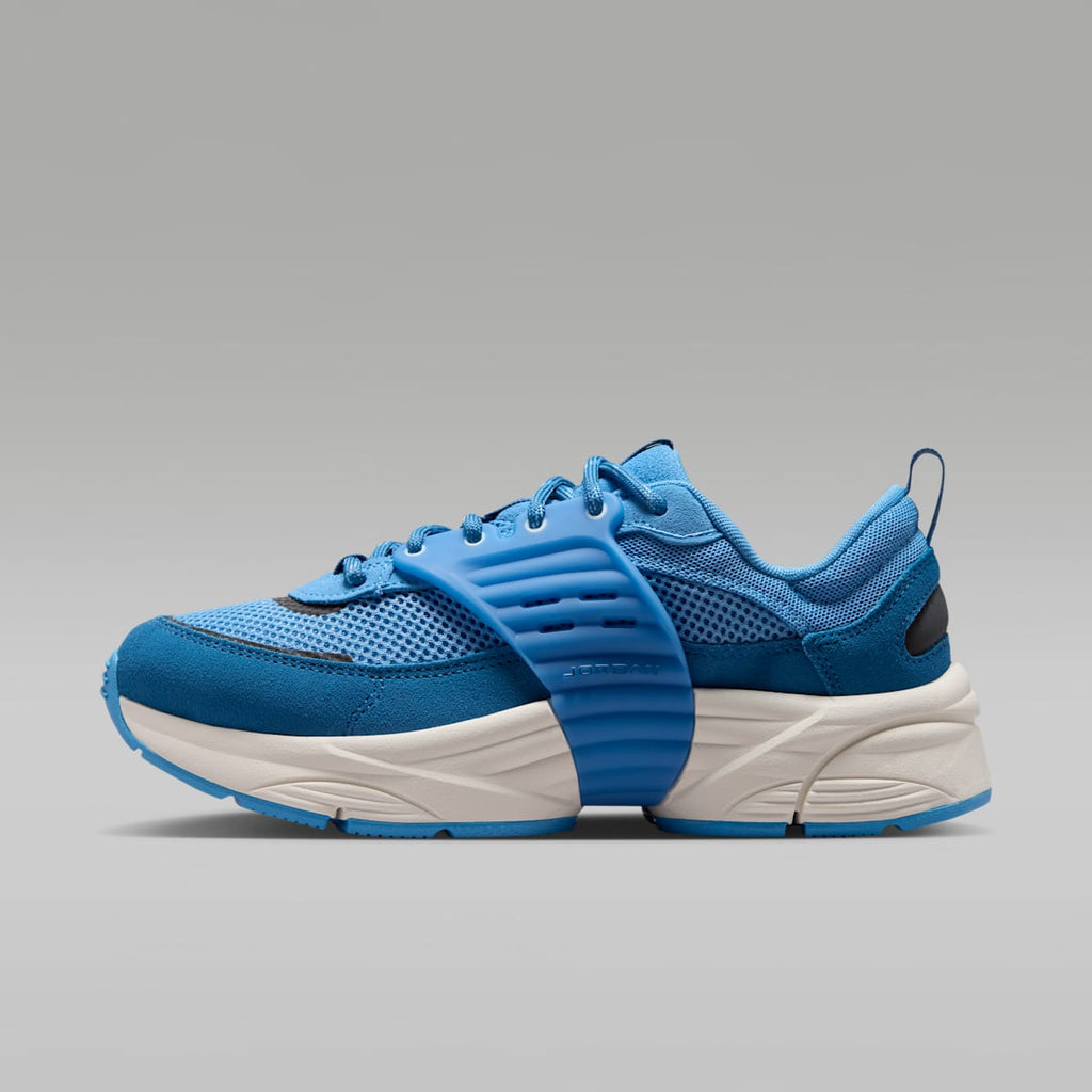 Jordan Trunner O/S Women's Shoes - Blue Beyond/True Blue/Soft Pearl - Image 1