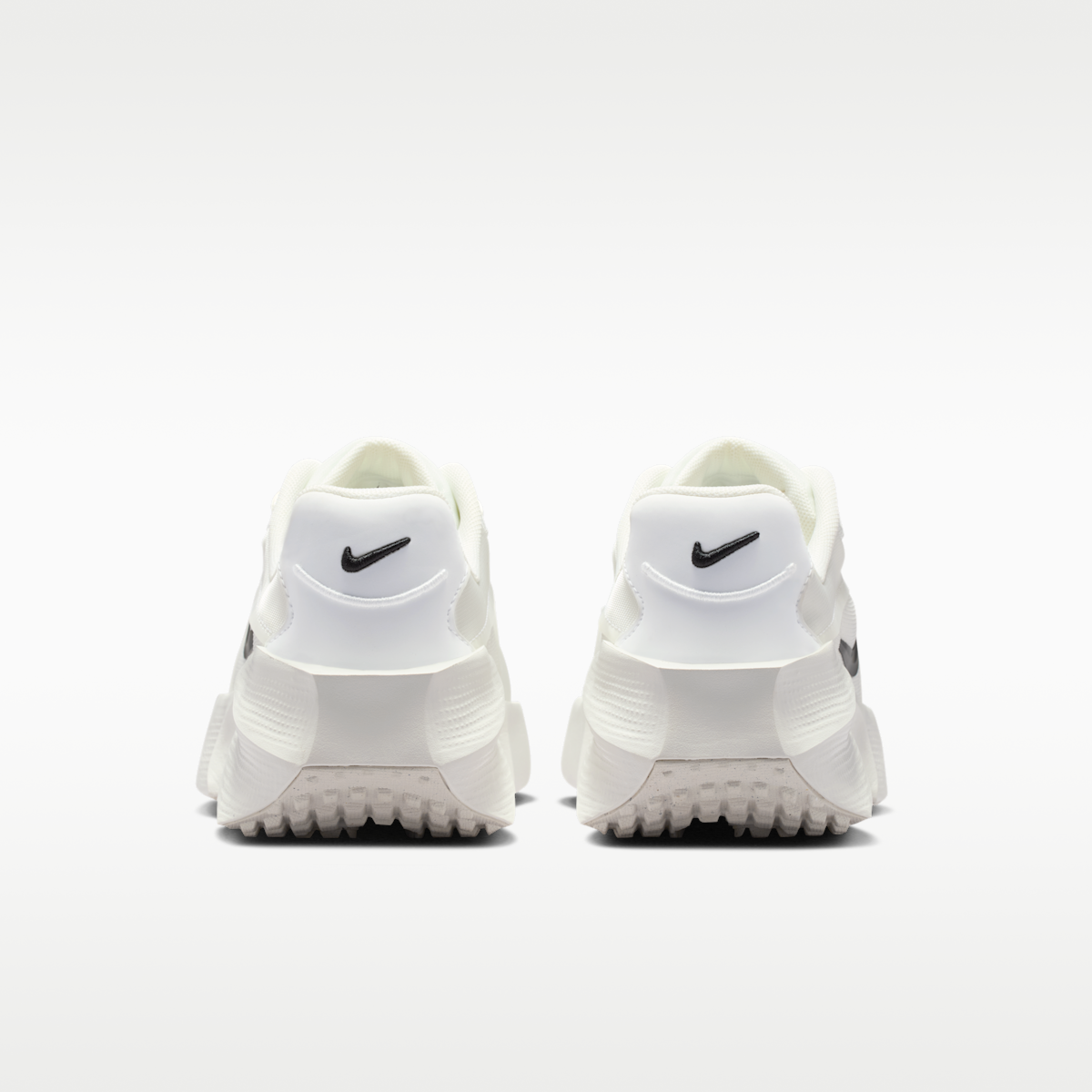 Nike Aura Edge Women's Shoes - Summit White/Summit White/Black