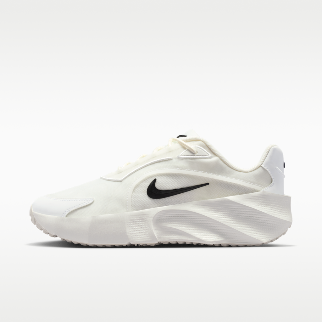 Nike Aura Edge Women's Shoes - Summit White/Summit White/Black