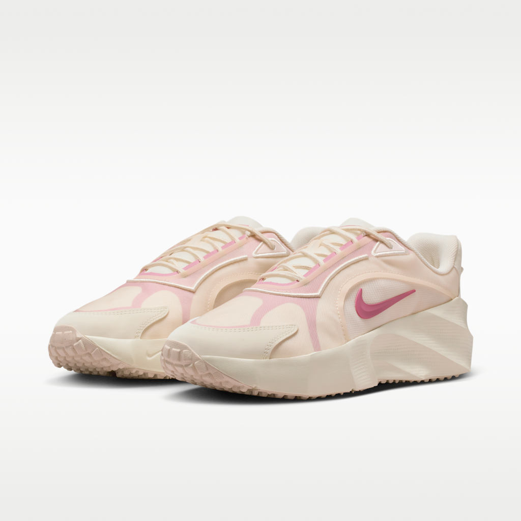 Nike Aura Edge Women's Shoes - Chalk/Pale Ivory/Elemental Pink/Peony
