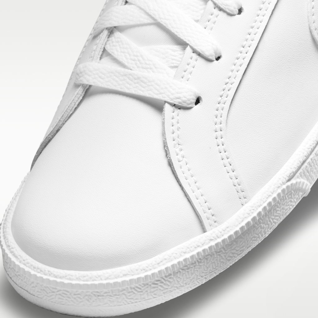 Nike Court Royale Women's Shoes - White/White