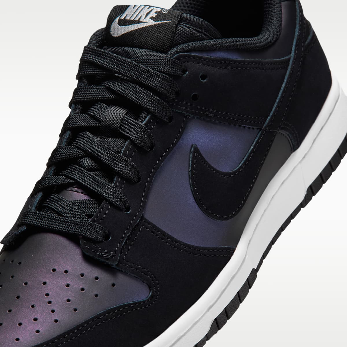 Nike Dunk Low SE Iridescent Women's Shoes - Black/White/Black