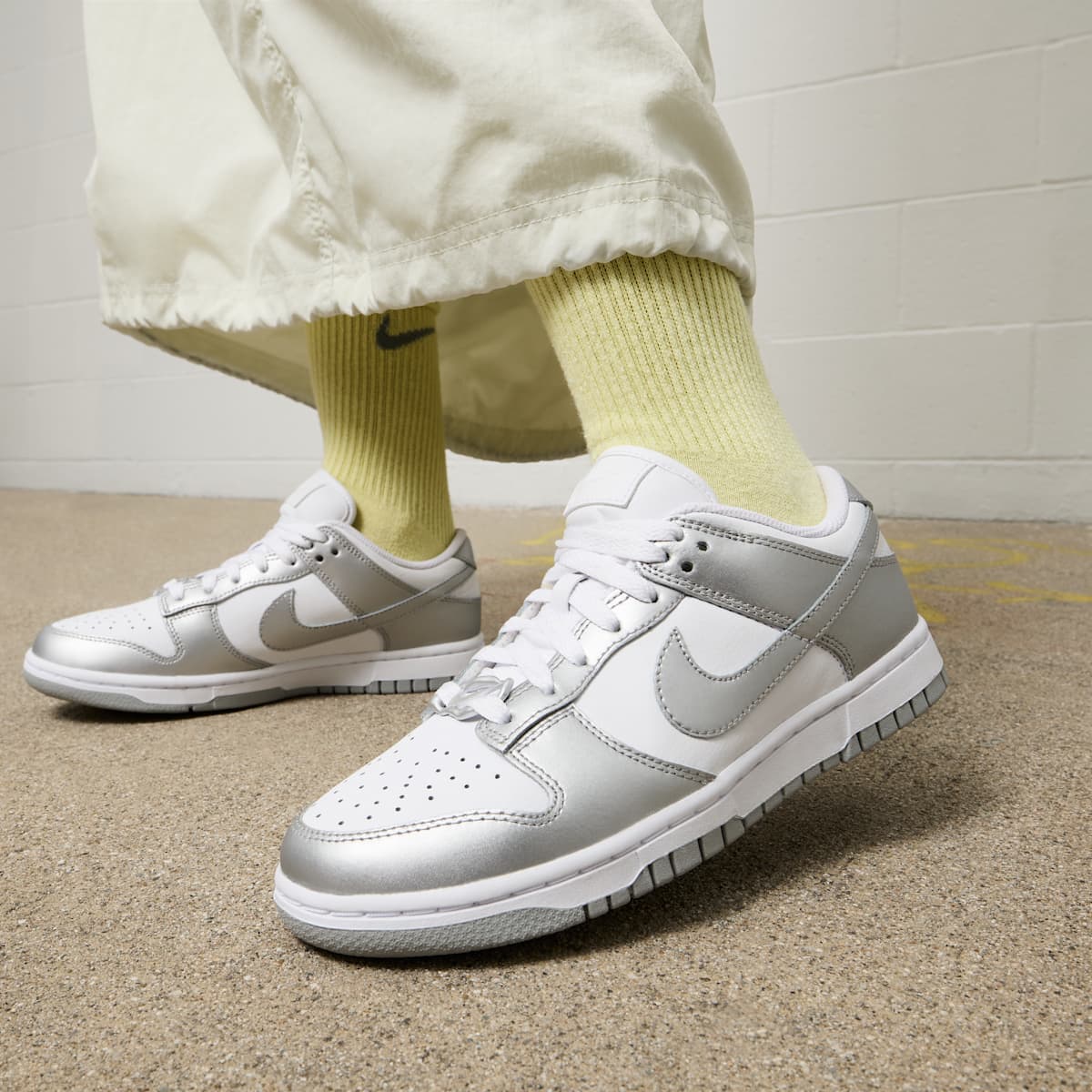 Nike Dunk Low Women's Shoes - White/Blue Joy/Metallic Silver