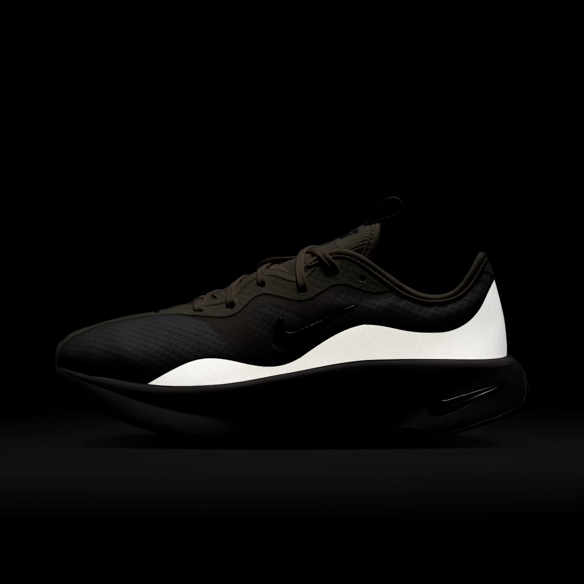 Nike Motiva 2 Women's Walking Shoes - Summit White/Phantom/Metallic Silver