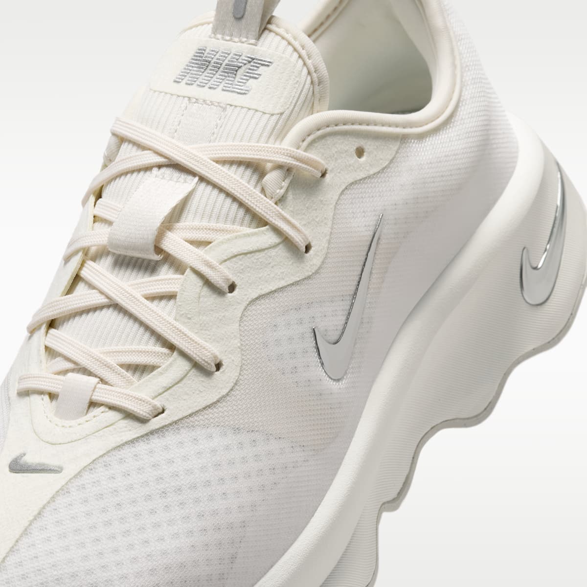 Nike Motiva 2 Women's Walking Shoes - Summit White/Phantom/Metallic Silver