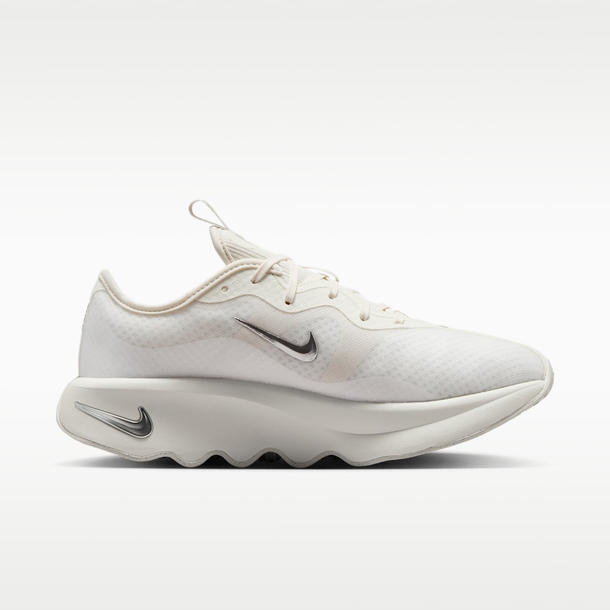 Nike Motiva 2 Women's Walking Shoes - Summit White/Phantom/Metallic Silver