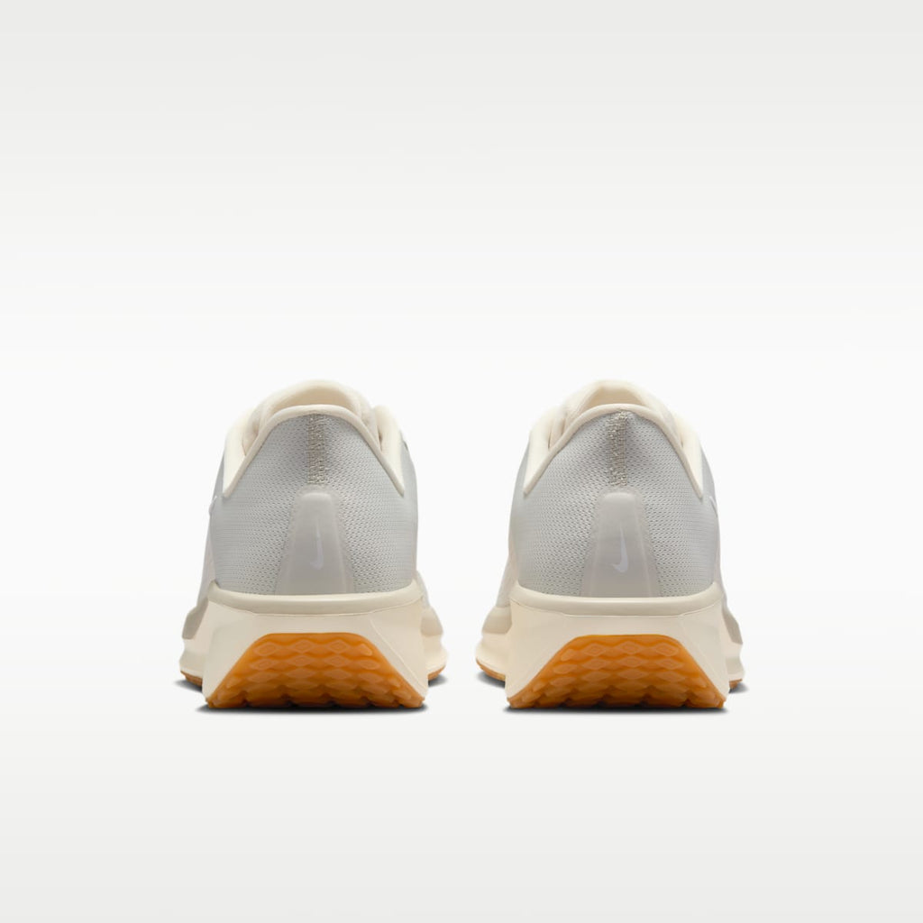 Nike Quest 6 Women's Road Running Shoes - Light Bone/Phantom/Pale Ivory/White