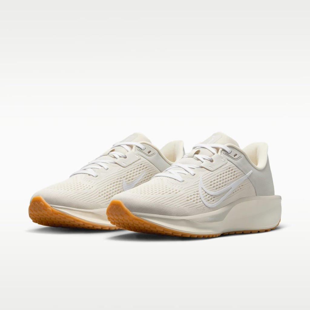 Nike Quest 6 Women's Road Running Shoes - Light Bone/Phantom/Pale Ivory/White