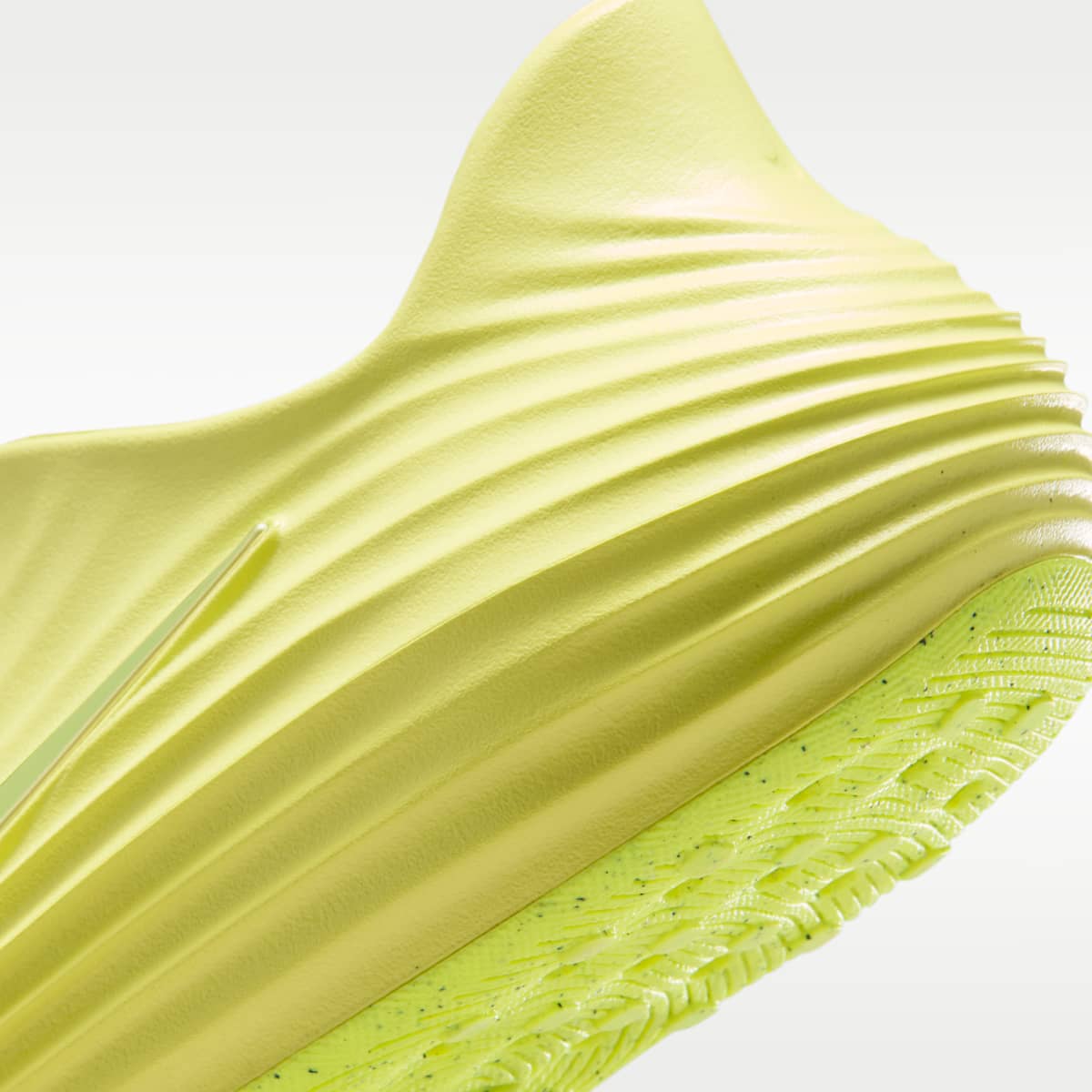 Nike ReactX Rejuven8 Women's Shoes - Light Lemon Twist/Light Lemon Twist - Image 8