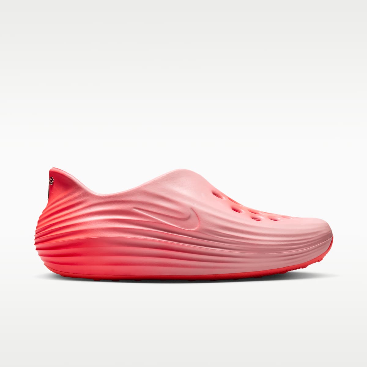 Nike ReactX Rejuven8 Women's Shoes - Bleached Coral/Hot Lava/Chrome/Bleached Coral - Image 3