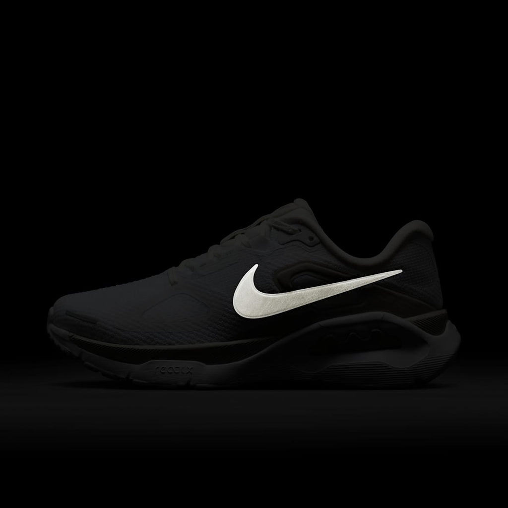 Nike Structure Plus Women's Road Running Shoes - White/Photon Dust/Metallic Silver