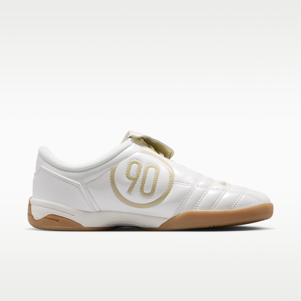 Nike Total 90 SE Women's Shoes - Sail/Gum Light Brown/Black/Light Khaki