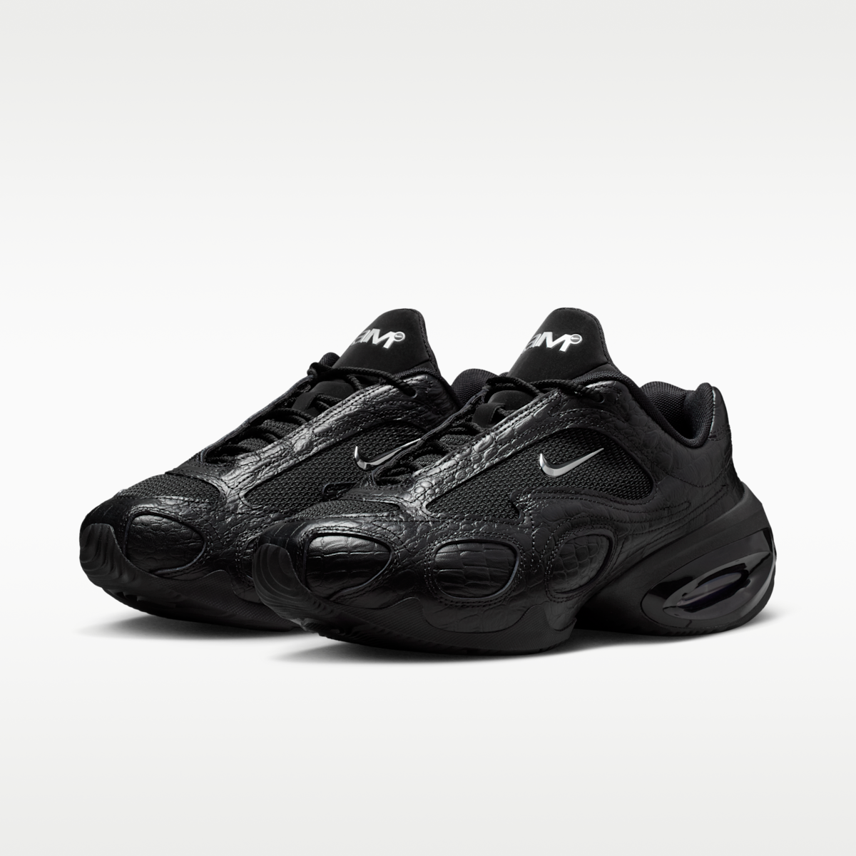 Nike Air Max Muse SE Women's Shoes - Black/Metallic Silver