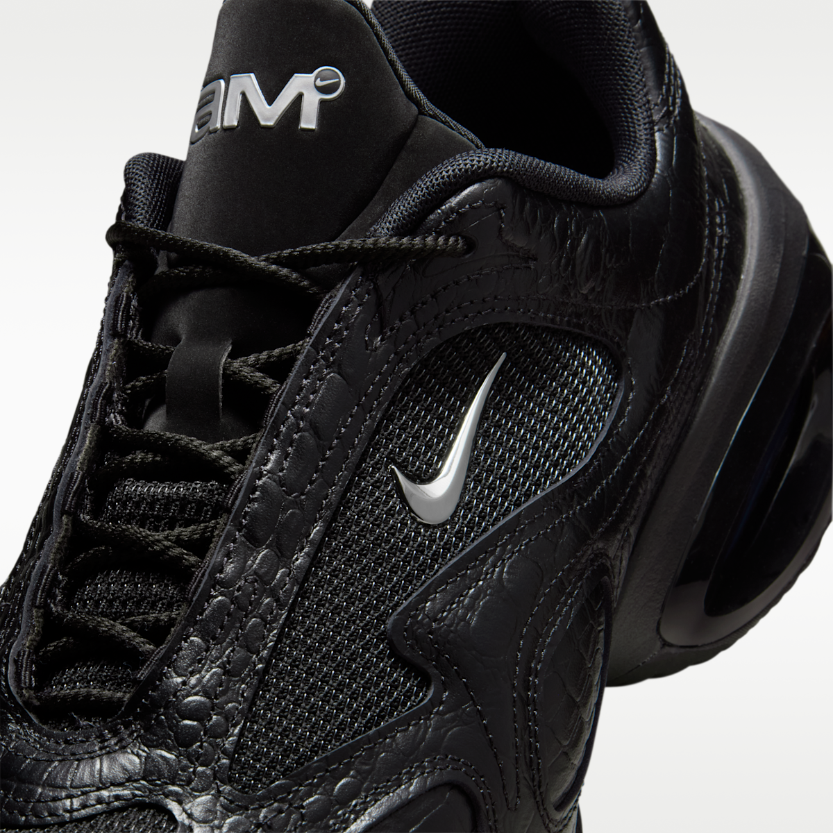 Nike Air Max Muse SE Women's Shoes - Black/Metallic Silver