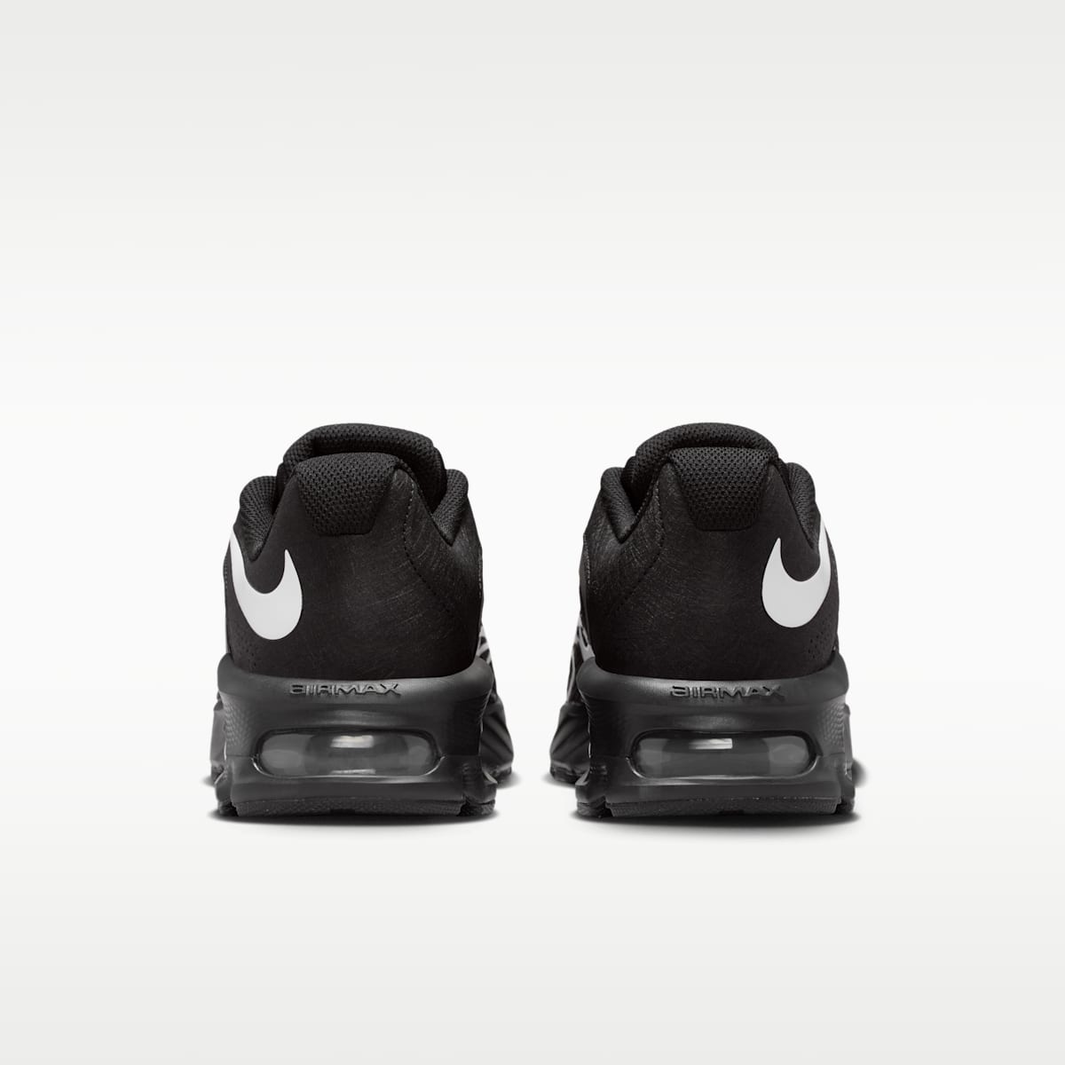 Nike Air Max Fire Women's Shoes - Black/White