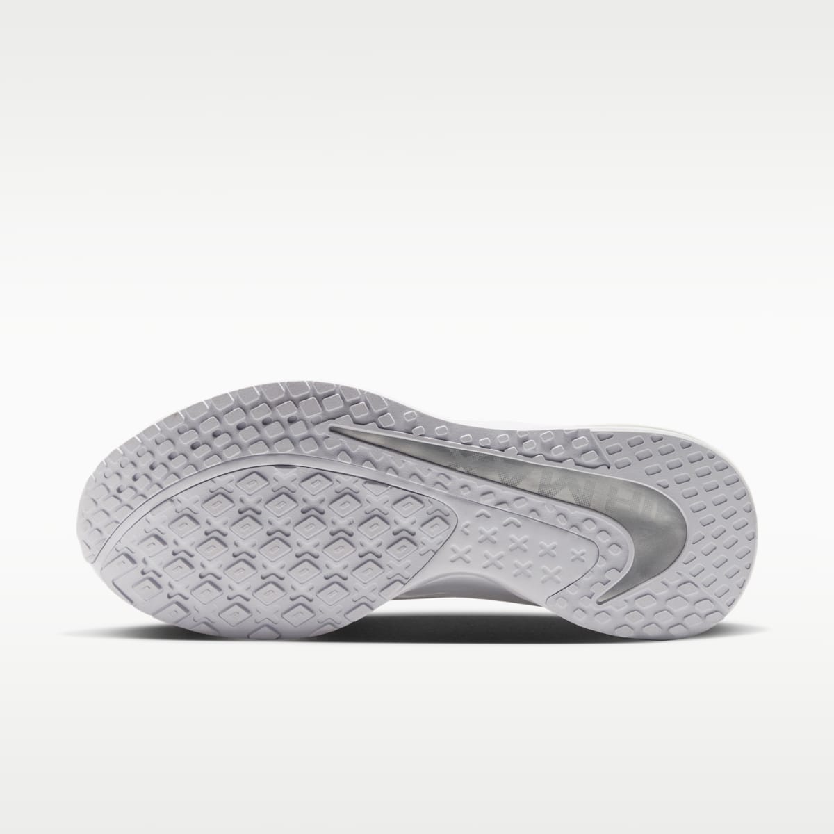 Nike Air Max Metro Women's Shoes - White/Photon Dust/Illusion Green/Metallic Silver - Image 2