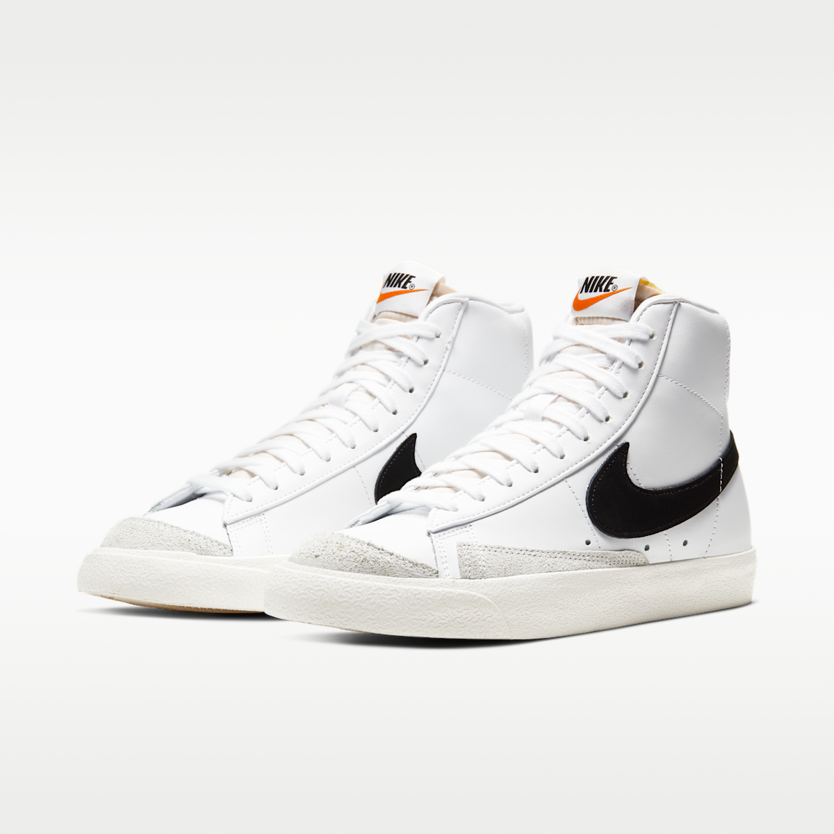 Nike Blazer Mid '77 Women's Shoes - White/Sail/Peach/Black
