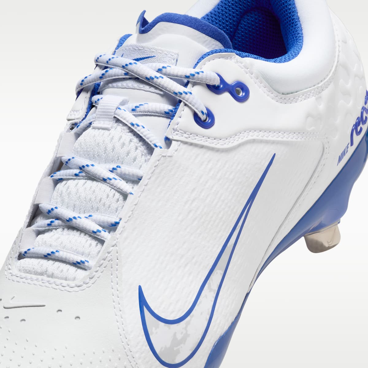Nike Hyperdiamond 4 Elite Women's Softball Cleats - White/Pure Platinum/Hyper Royal