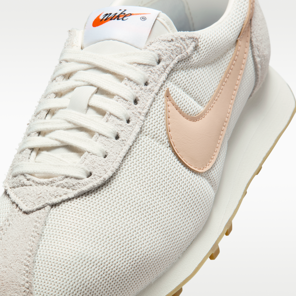 Nike LD-1000 Women's Shoes - Sail/Gum Light Brown/Shimmer