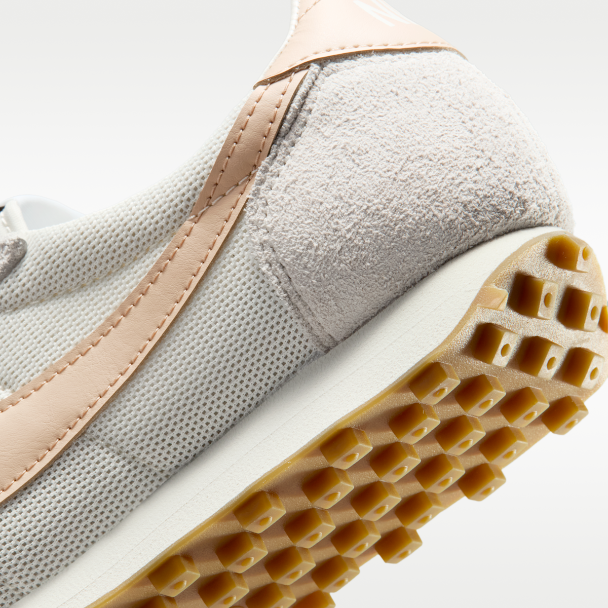 Nike LD-1000 Women's Shoes - Sail/Gum Light Brown/Shimmer