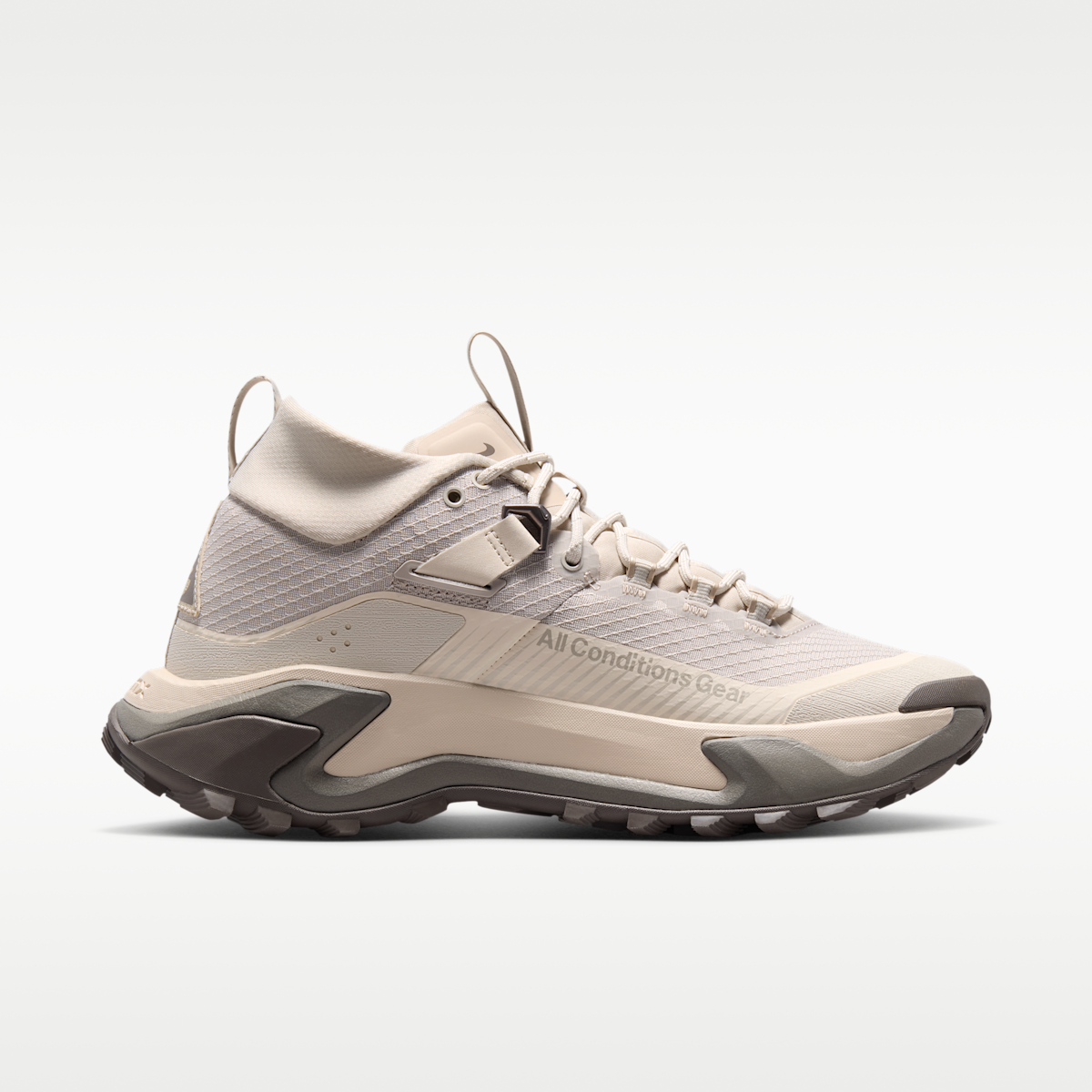 ACG Zegama Hike Women's Hiking Shoes - Cream II/Light Orewood Brown/Cave Stone/Cream II