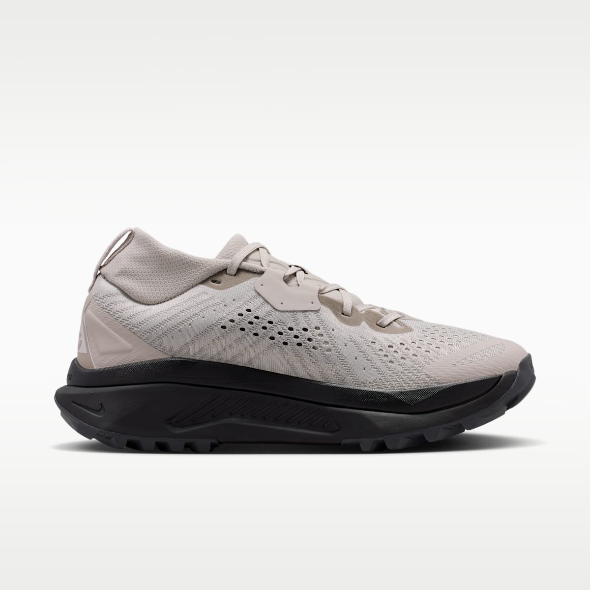 ACG Zegama Trail Women's Trail Running Shoes - Cream II/Black/Anthracite/Light Orewood Brown