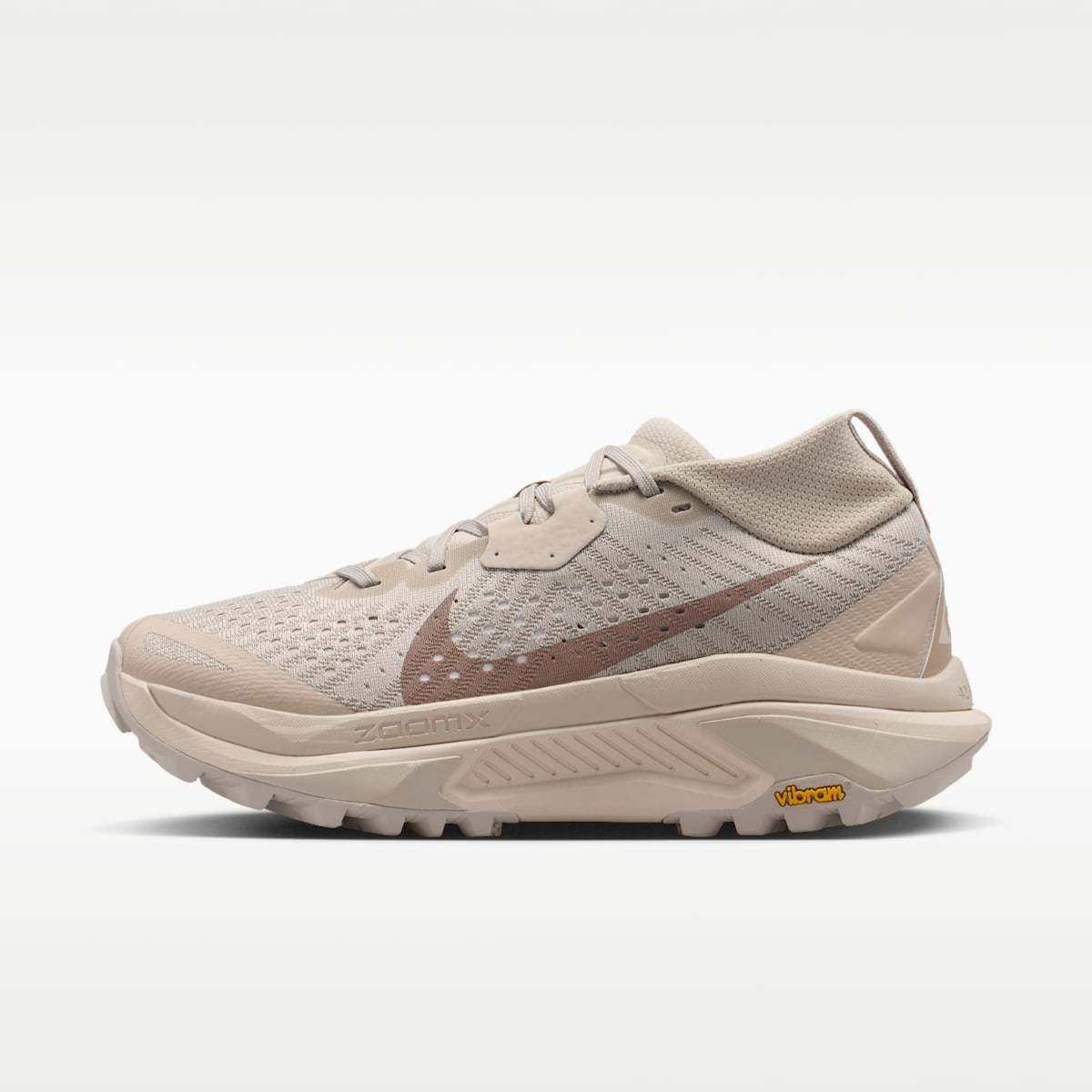 ACG Zegama Trail Women's Trail Running Shoes - Cream II/Safety Orange/Light Orewood Brown