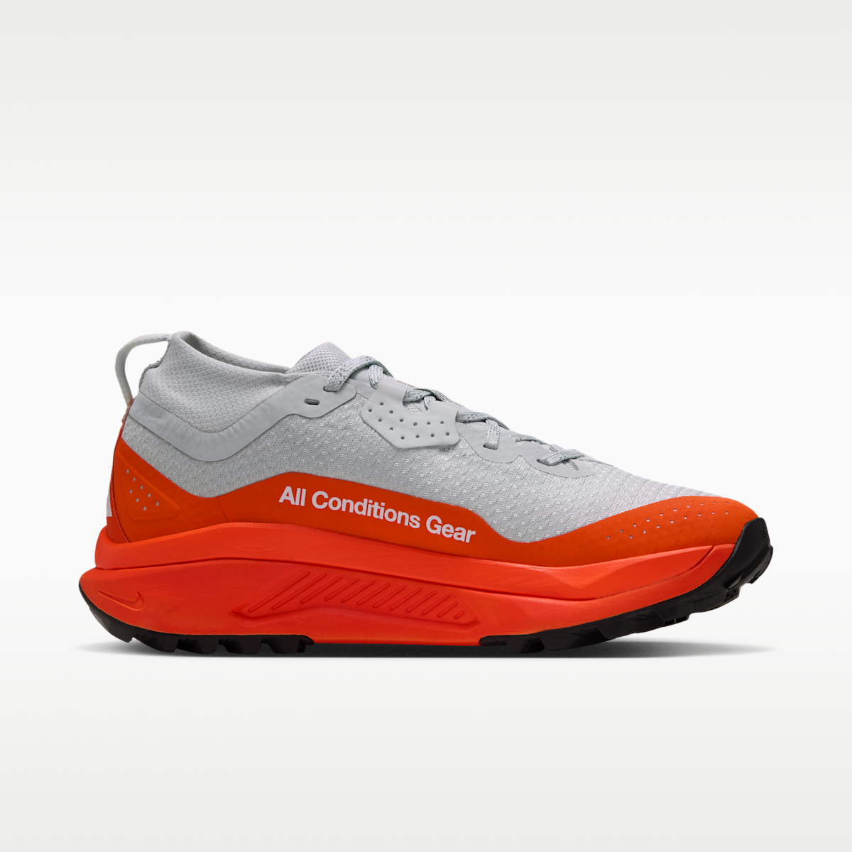ACG Zegama Trail GORE-TEX Women's Waterproof Trail Running Shoes - Light Silver/Safety Orange/Black/Summit White