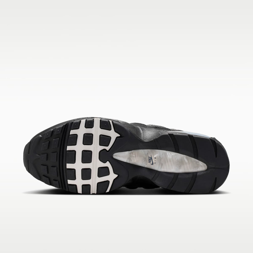 Nike Air Max 95 SE Women's Shoes - Black/Light Charcoal/Metallic Gold/Sail - Image 2