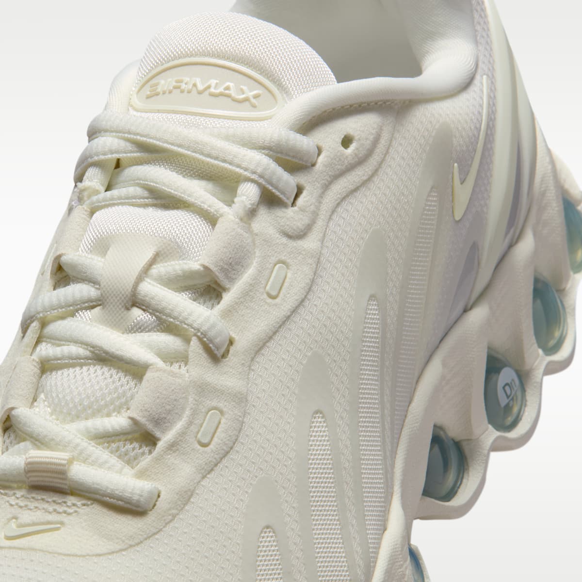 Nike Air Max Dn8 Women's Shoes - Sail/White/Black