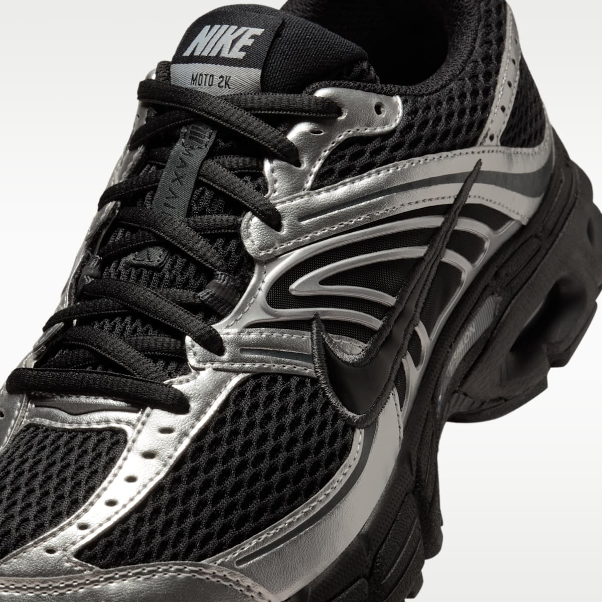 Nike Air Max Moto 2K Women's Shoes with Reflective Accents - Black/Metallic Silver/Anthracite/Black