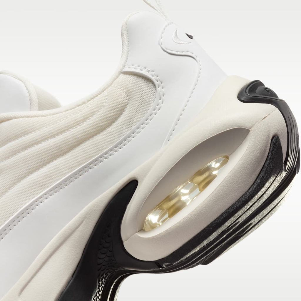 Nike Air Max Portal Women's Shoes - Summit White/Black/Sail