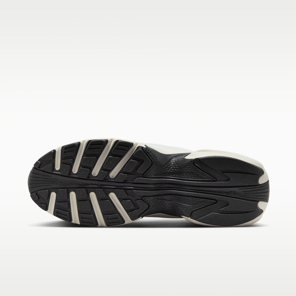 Nike Air Max Portal Women's Shoes - Summit White/Black/Sail