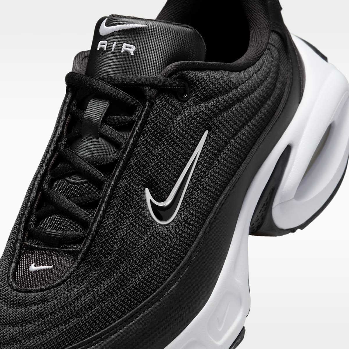 Nike Air Max Portal Women's Shoes - Black/White