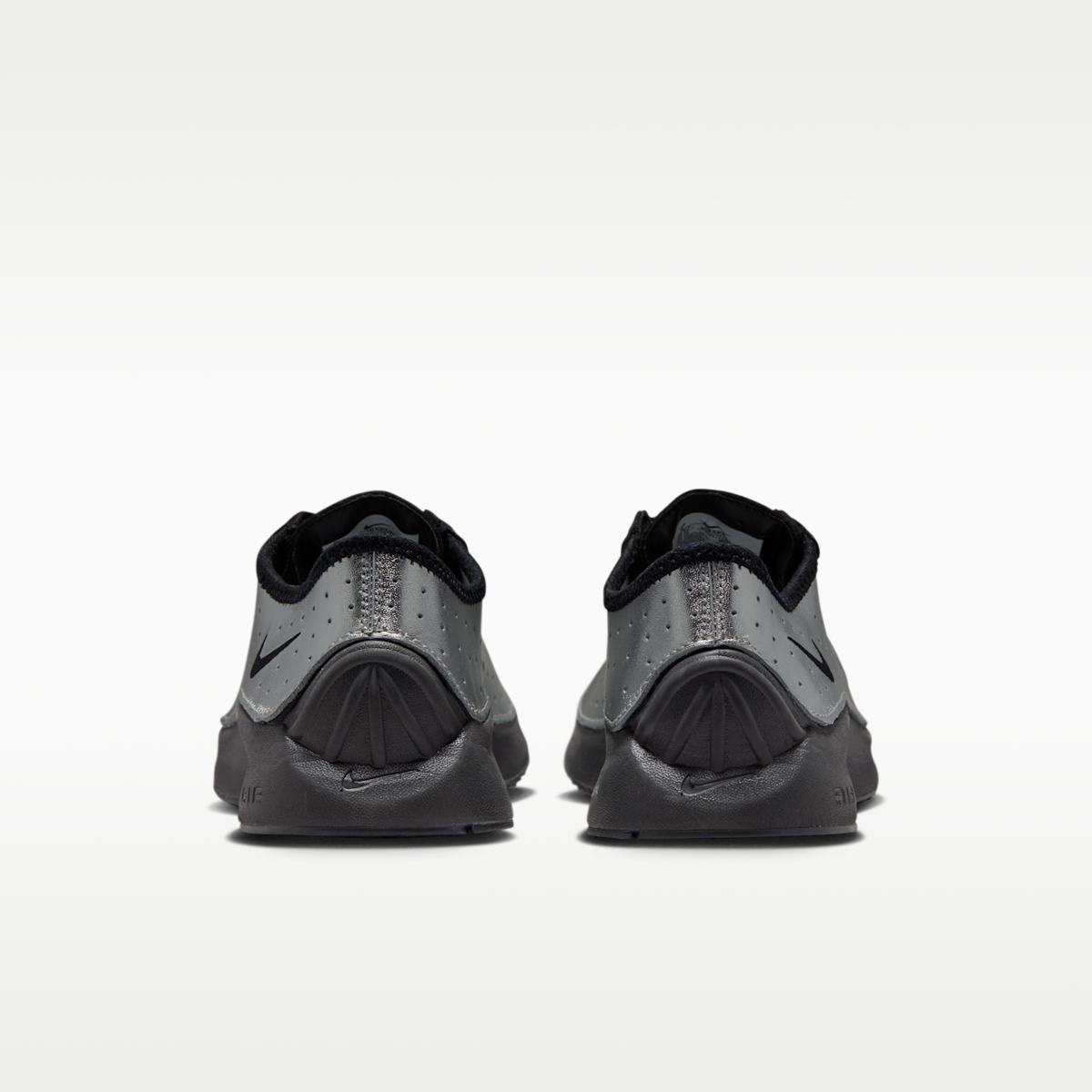 Nike Air Superfly Women's Shoes - Metallic Silver/Anthracite/Volt/Black