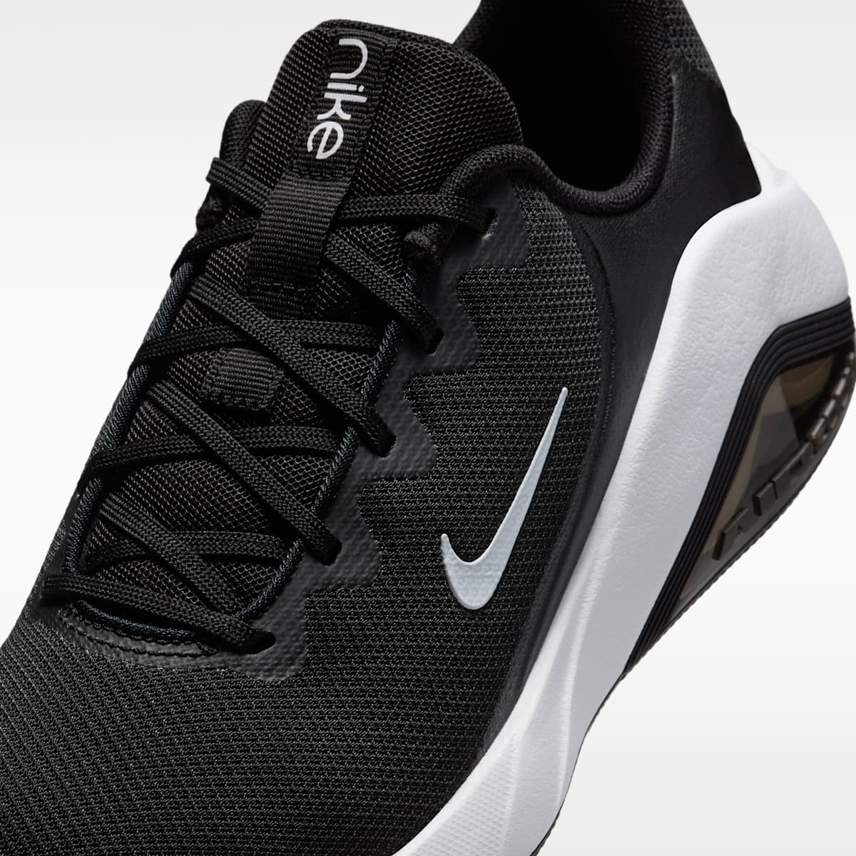 Nike Bella 7 Women's Workout Shoes - Black/Black/White