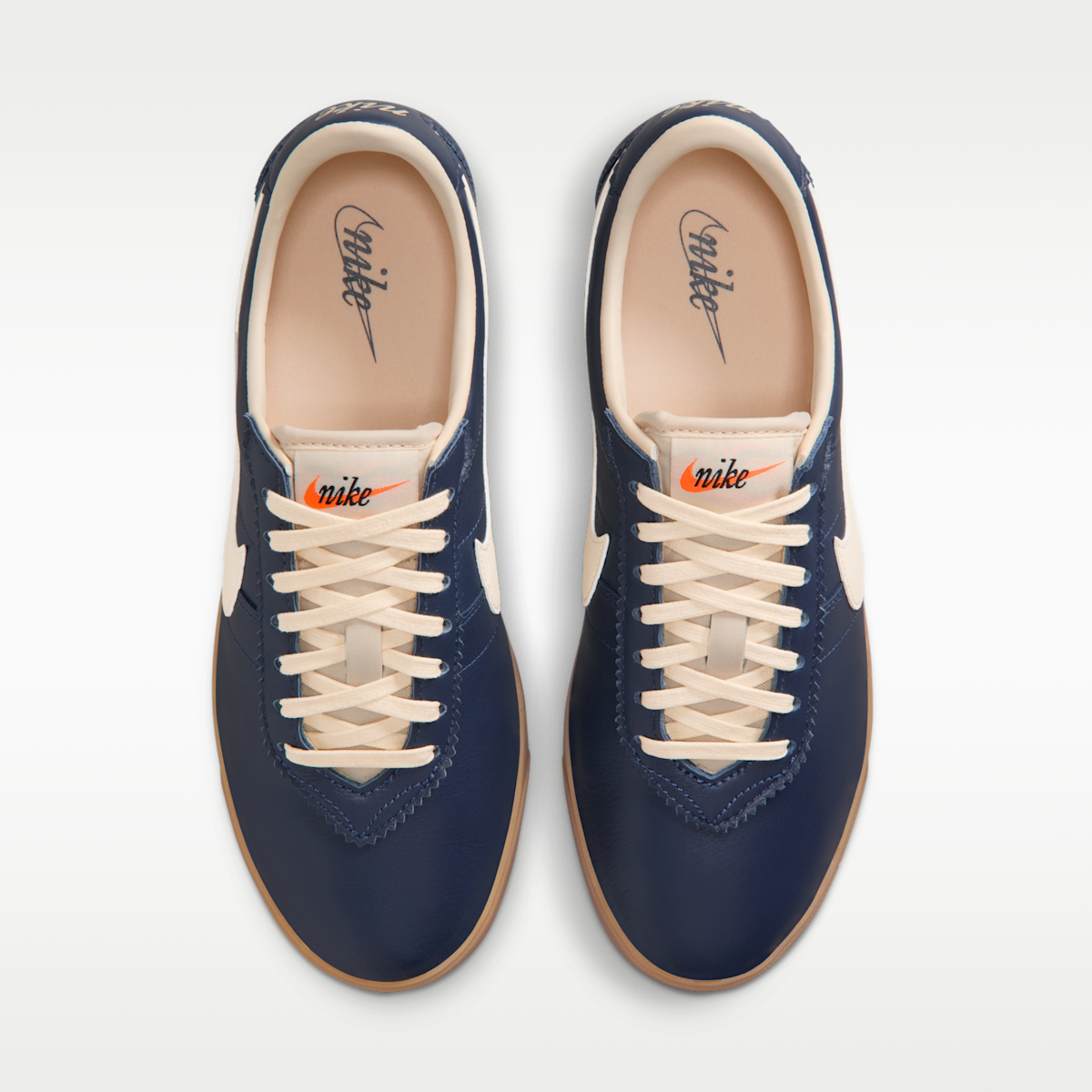 Nike Astrograbber Leather Women's Shoes - Midnight Navy/Gum Light Brown/Muslin