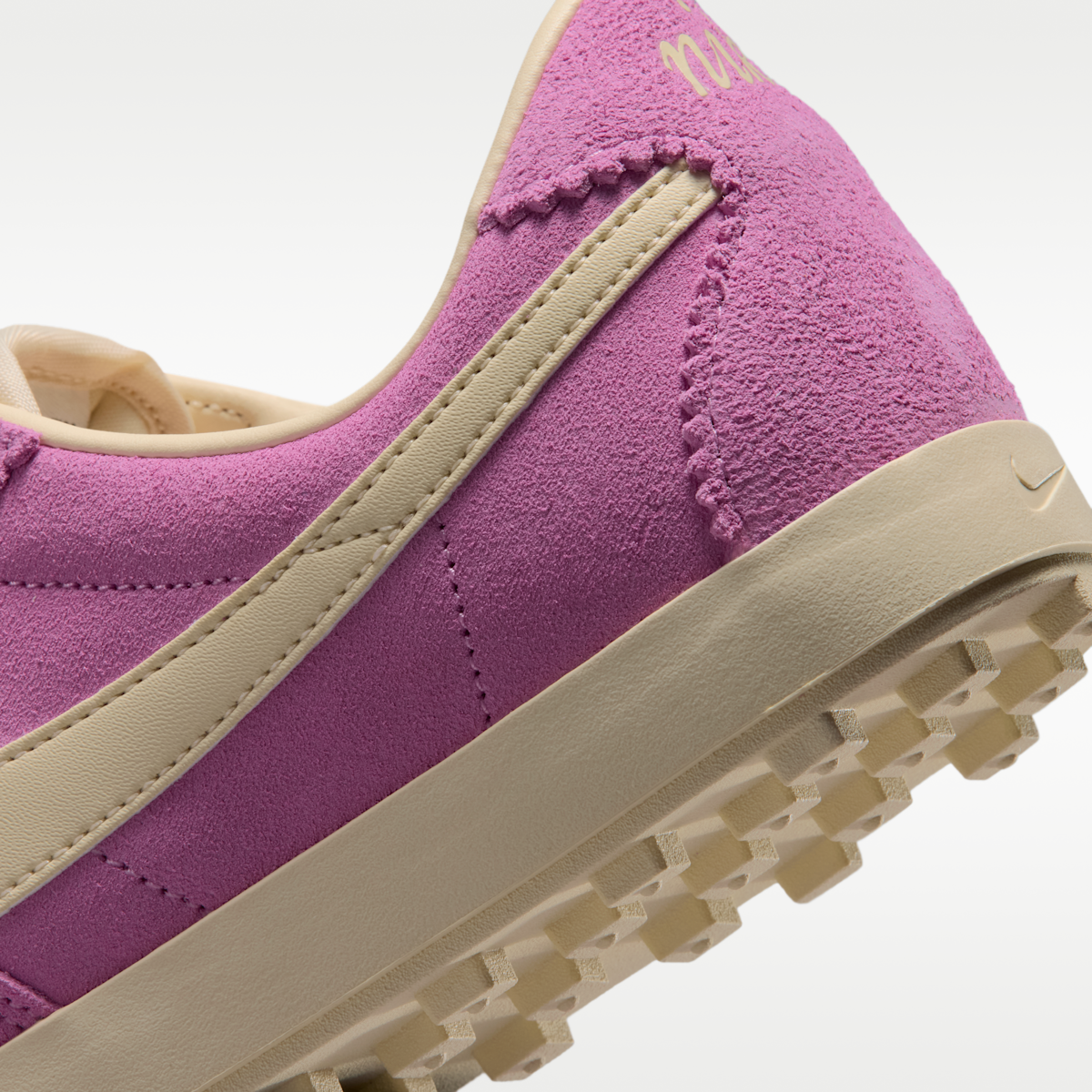 Nike Astrograbber Suede Women's Shoes - Light Magenta/Sail/Muslin