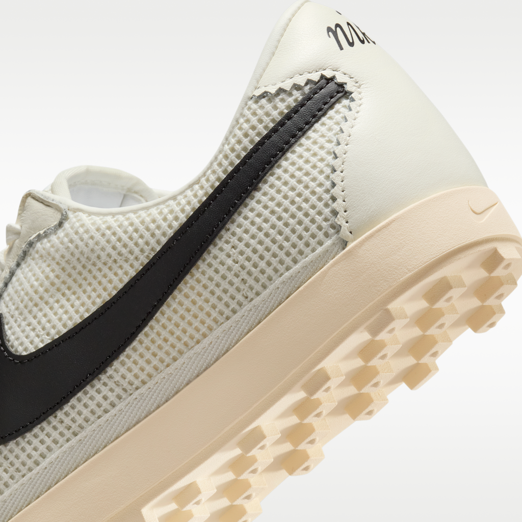 Nike Astrograbber Textile Women's Shoes - Sail/Muslin/Black