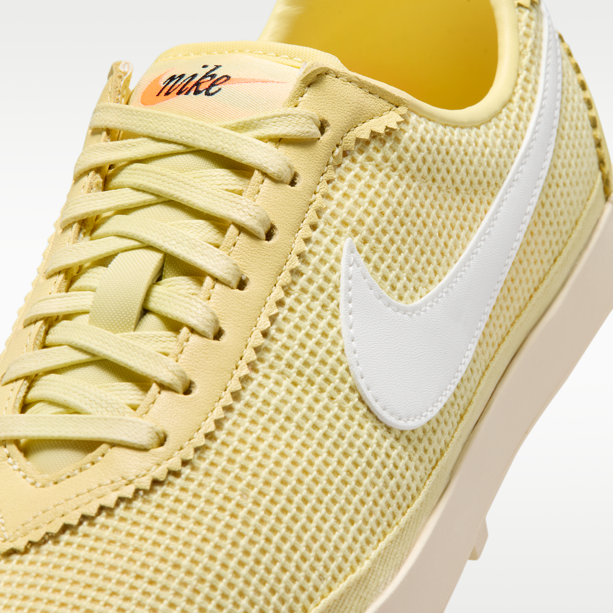 Nike Astrograbber Textile Women's Shoes - Soft Yellow/Muslin/Sail