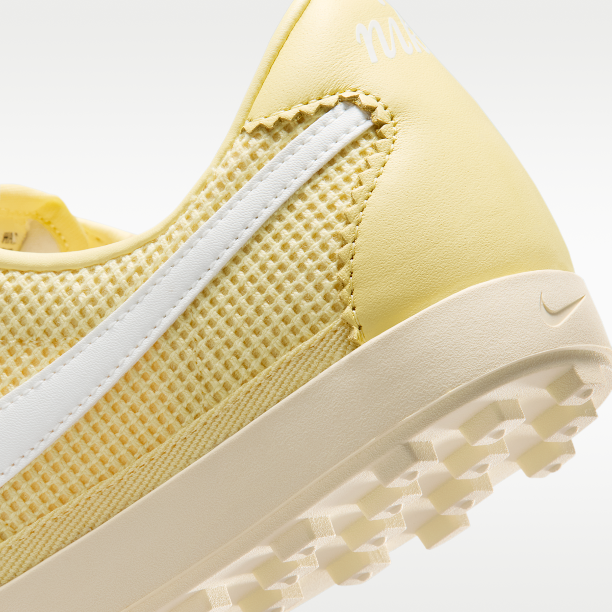 Nike Astrograbber Textile Women's Shoes - Soft Yellow/Muslin/Sail