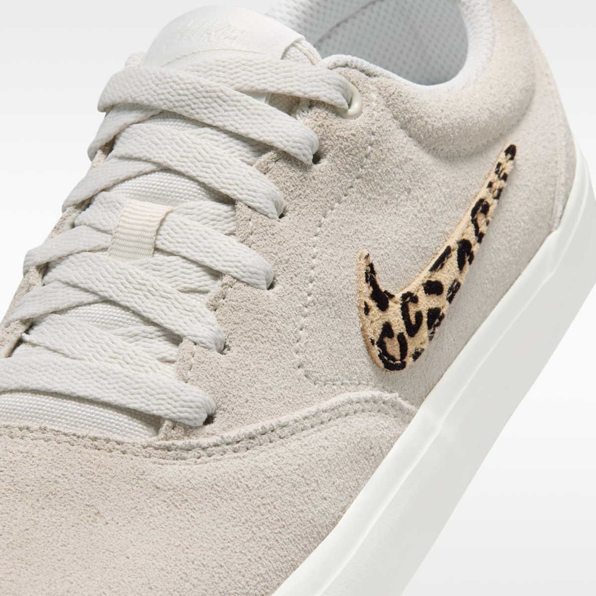 Nike Charge Suede SE Women's Shoes - Phantom/Sail/Sesame