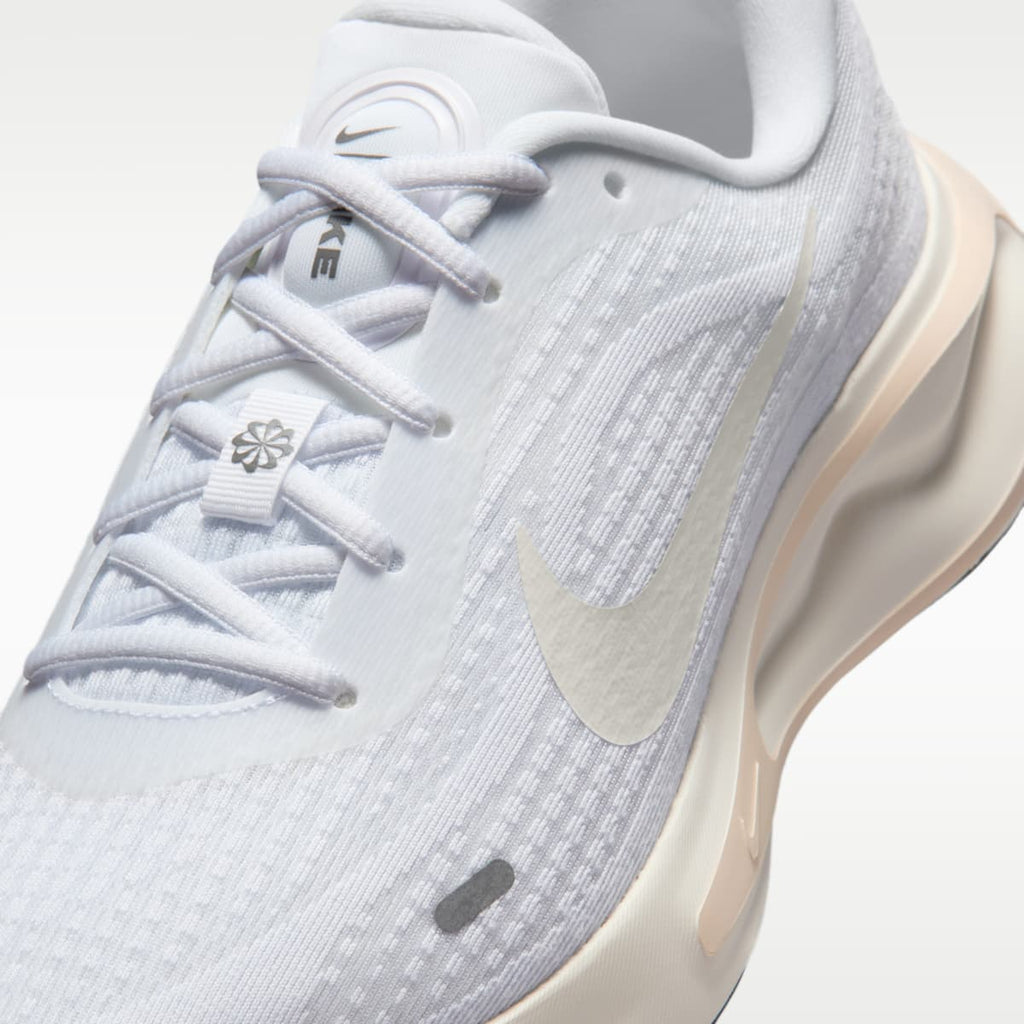Nike Journey Run Women's Road Running Shoes - White/Sail/Pencil Point/White